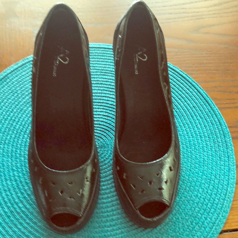 Aero soles  A2  fine lady’s shoes, with cushy Inso